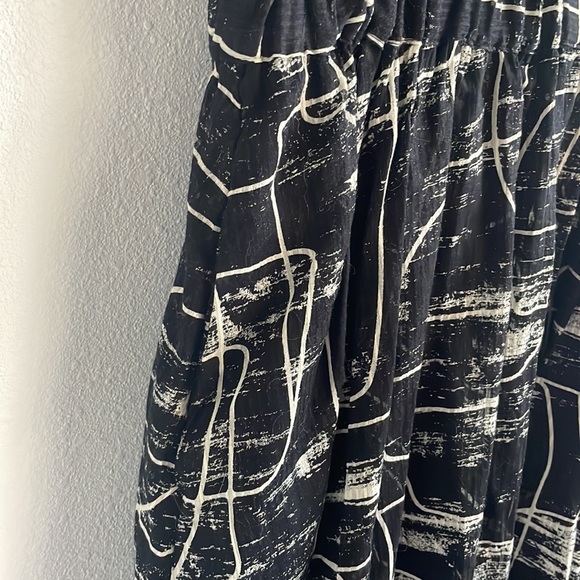 Mossimo Graphic Maxi Dress - Picture 4 of 6